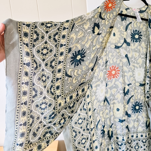 Free People Magic Dance Kimono Green Tea Combo (One Size) - Picture 4 of 12